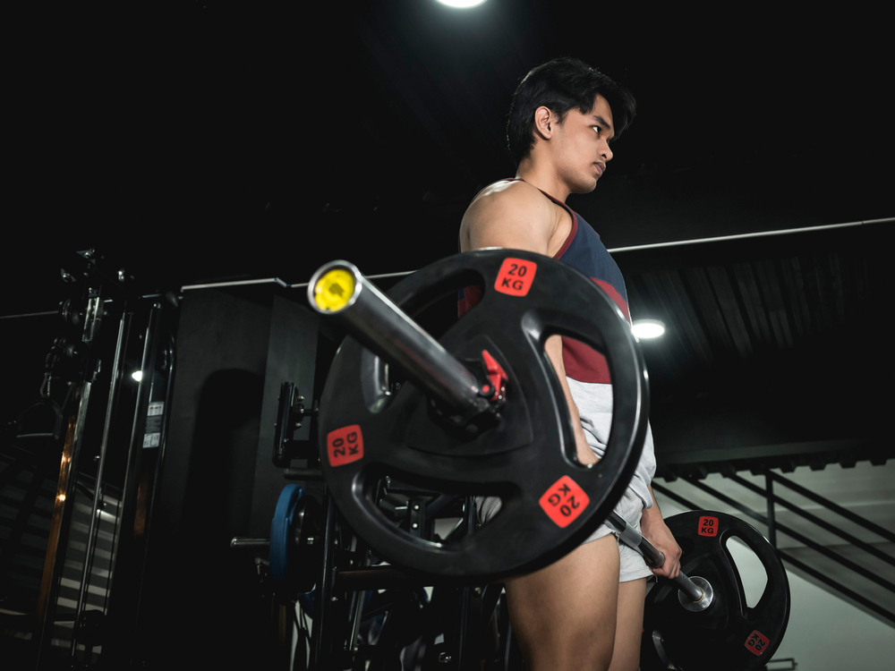 How Much Should A Beginner Deadlift? - Lift Til Ya Die